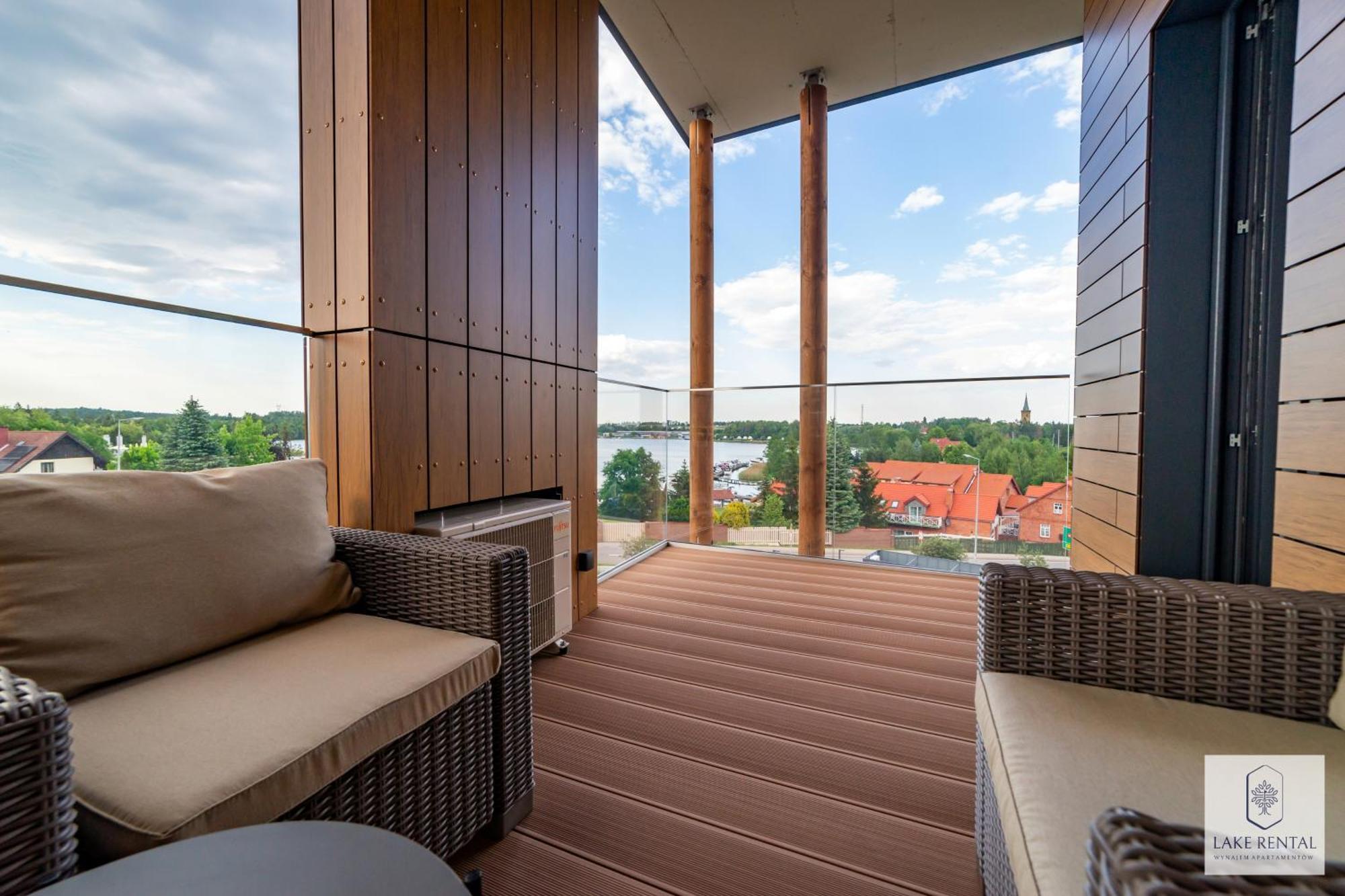 P R A T U M 15 * Mikołajki